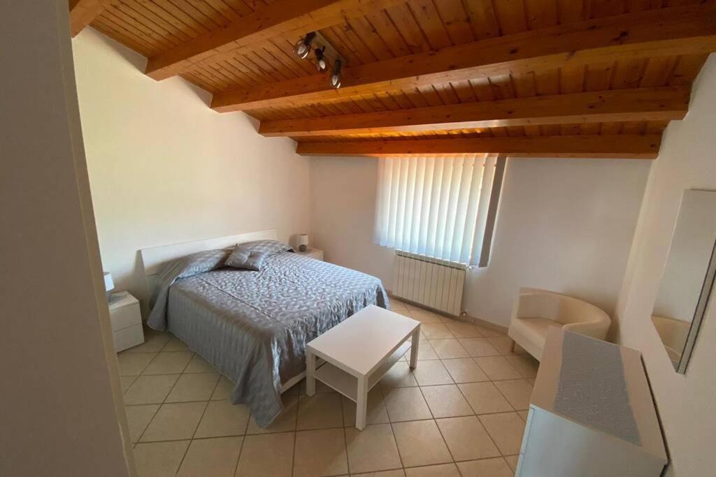 Loft Incantevole Con Idromassaggio Esterno Privato Patti Kültér fotó